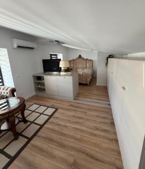 Apartament cu 2 camere în 13 Septembrie