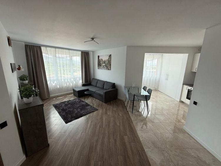 Apartament cu 2 camere decomandat în Florești — fotografia 1