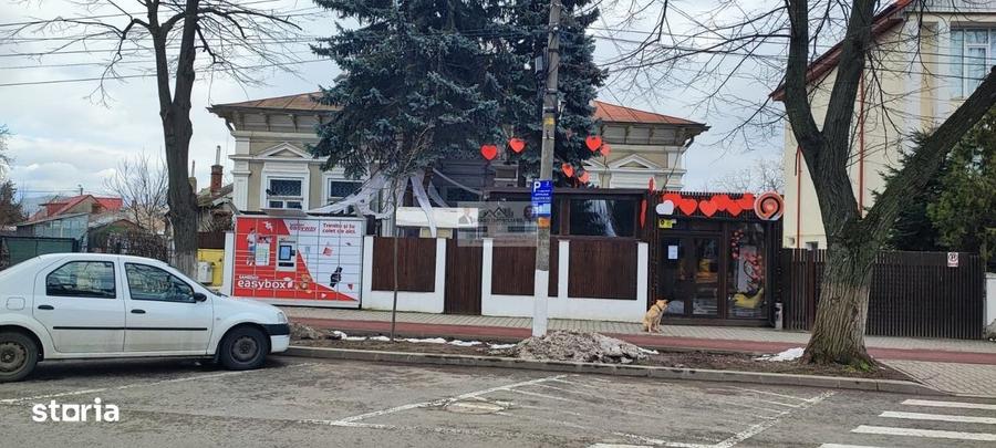 Spațiu comercial, de 300 mp, în Ultracentral