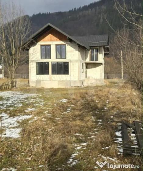 Casa etaj la rosu, 150 mp utili, 2460 mp teren, Campulung Mo - 5