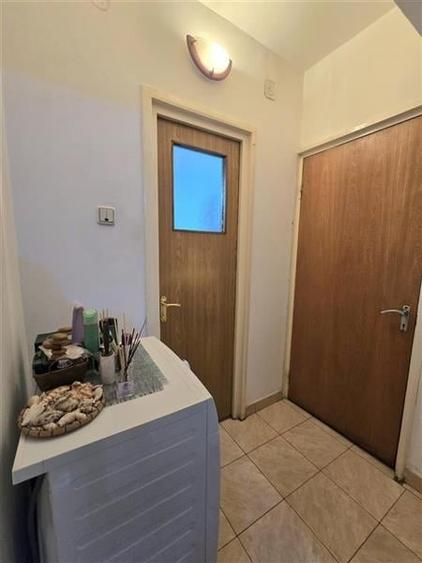 Apartament cu 3 camere decomandat în 1 Mai
