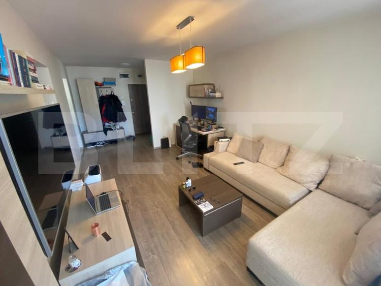 Apartament cu 2 camere semidecomandat, mobilat în Grigorescu