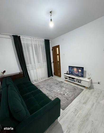 Apartament cu 2 camere semidecomandat în Calea București
