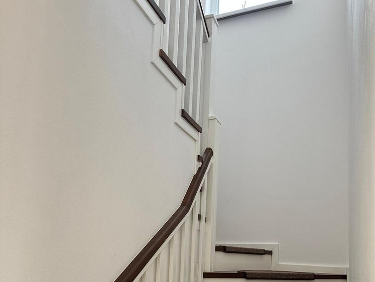 Duplex cu 5 camere cu Canalizare în Giroc