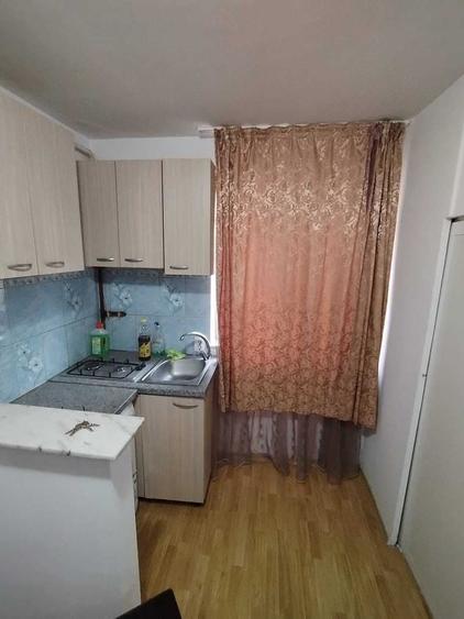 Garsonieră decomandată în Baicului