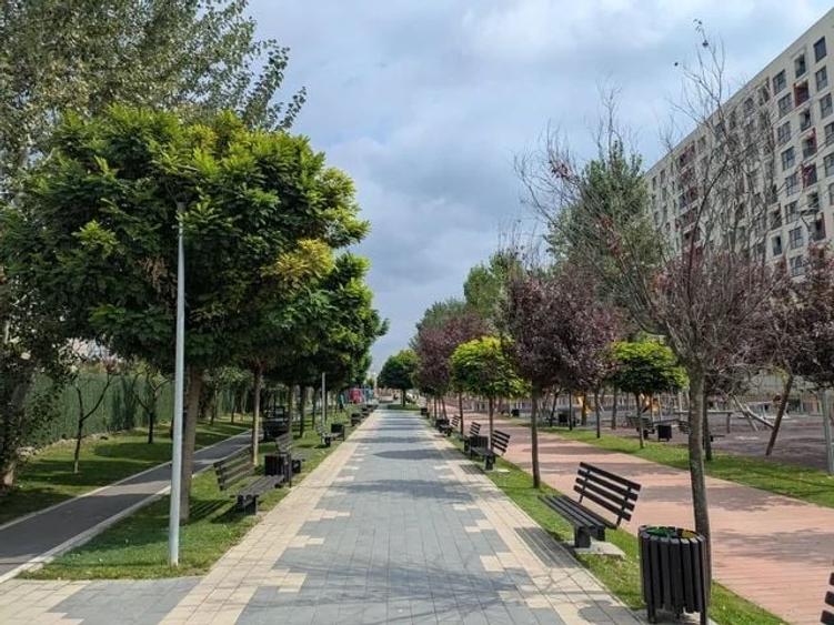 Apartament cu 2 camere decomandat în Drumul Taberei