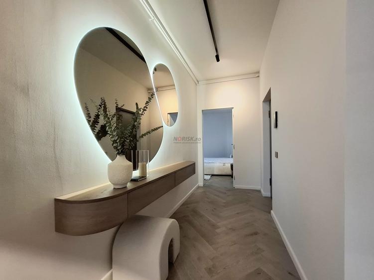 Apartament cu 4 camere decomandat, mobilat în Unirii