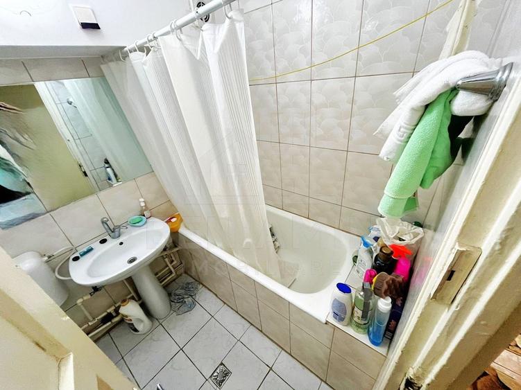 Apartament cu 2 camere decomandat în Central