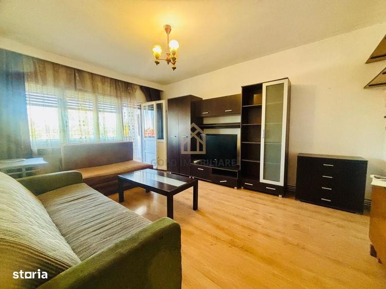 Apartament 3 camere de vanzare cu garaj - 1