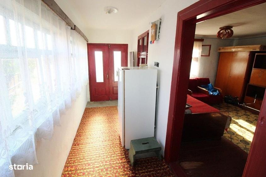 Casă cu 3 camere în Ghelari