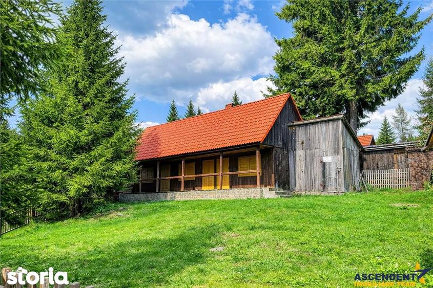 Casă cu 2 camere cu Teren 553 Mp în Sâncrai