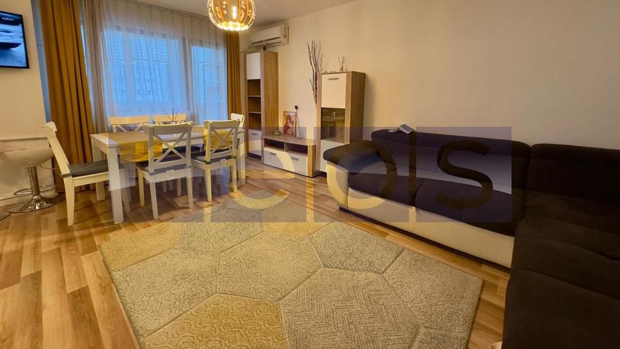 Apartament cu 4 camere decomandat, mobilat în Bucur Obor