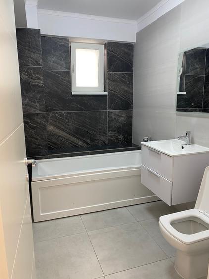 Apartament cu 2 camere decomandat în Vișan