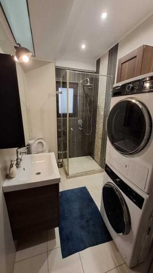 Apartament cu 3 camere semidecomandat în Tomis Plus