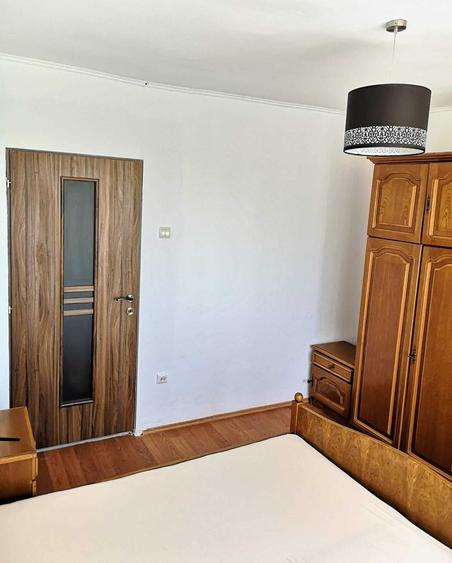 Apartament cu 2 camere decomandat în Vest