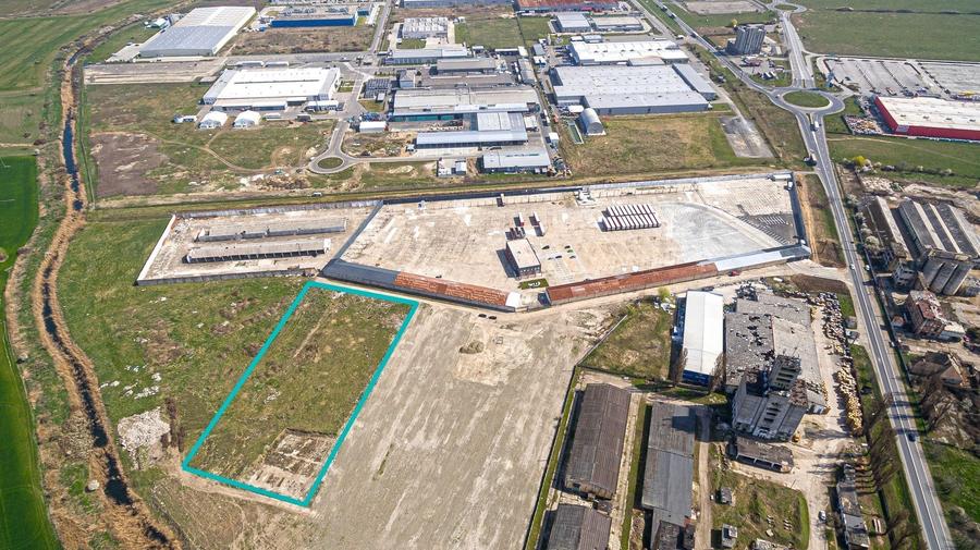 Teren Construcții intravilan de 8340 mp, în Nord-Vest