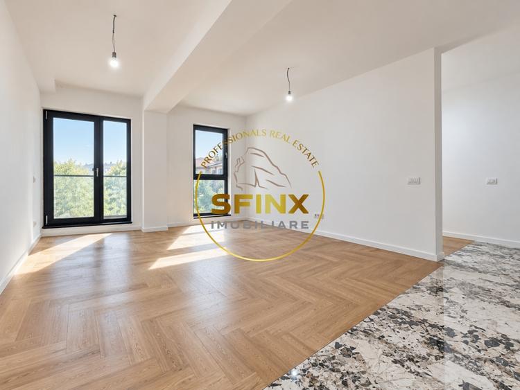 Apartament cu 3 camere semidecomandat în Obor