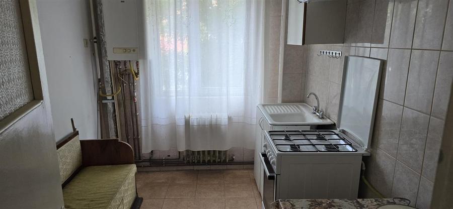 Apartament cu 2 camere semidecomandat în Tătărași
