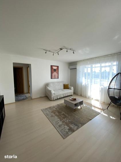 Apartament 2 camere semidecomandat, Et.4/4 Craiovi?a, zona ?coala 33 - 1