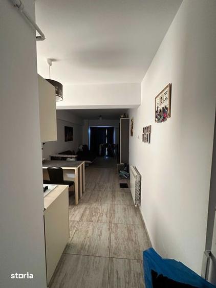 Apartament cu 2 camere, mobilat în Central