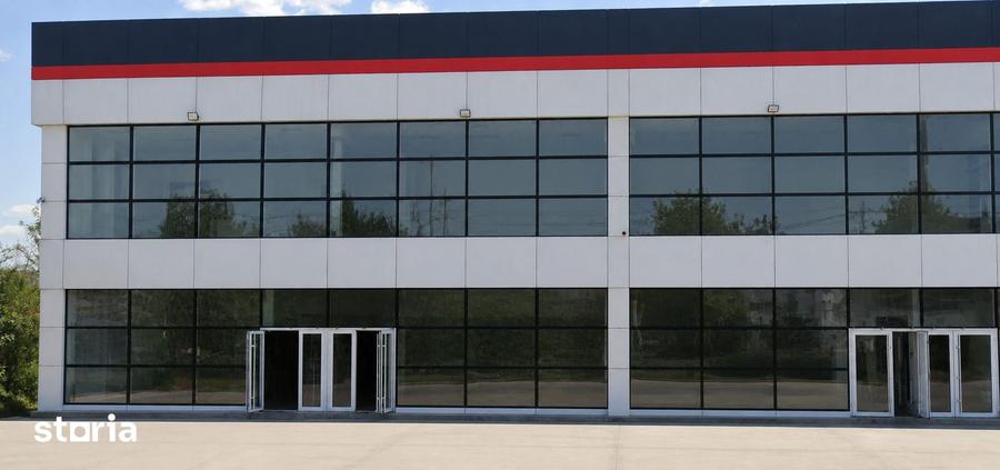 Spațiu comercial, de 200 mp, în Central
