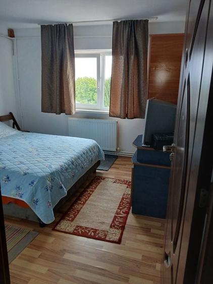 Apartament cu 2 camere decomandat în Exterior Vest