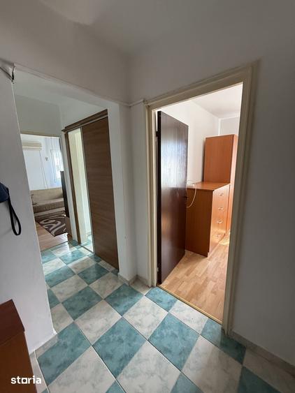 Direct proprietar - Apartament 2 camere + loc de parcare, 85.000 EUR - 4