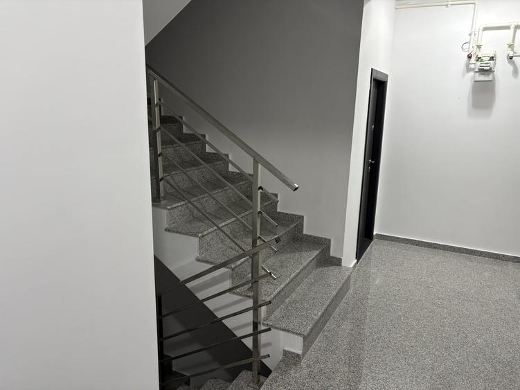 Apartament de 2 camere, șoseaua Chitilei sector 1 - 13