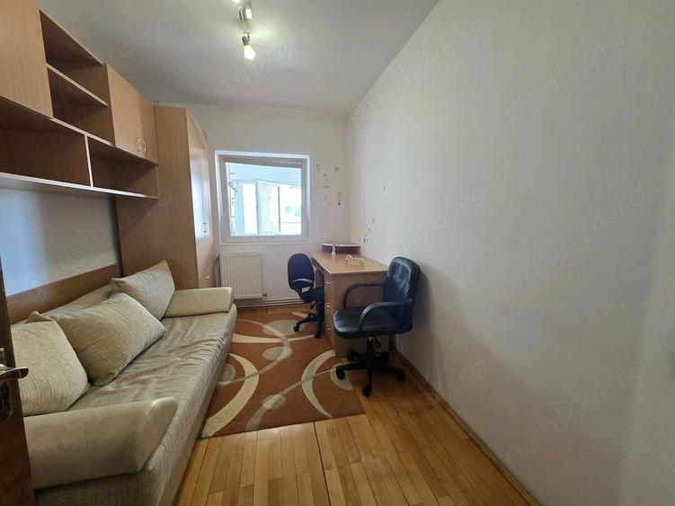 Apartament cu 3 camere decomandat în Mărăști