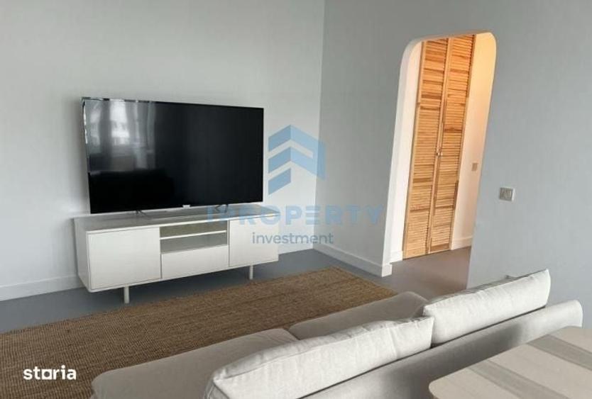 Dristor 2 camere renovat cu balcon si prox. metrou - 1