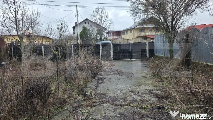 Casă cu 3 camere cu Teren 764 Mp în Central