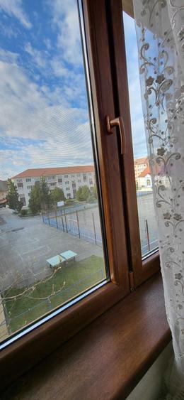 Vand garsoniera recent renovata - 1