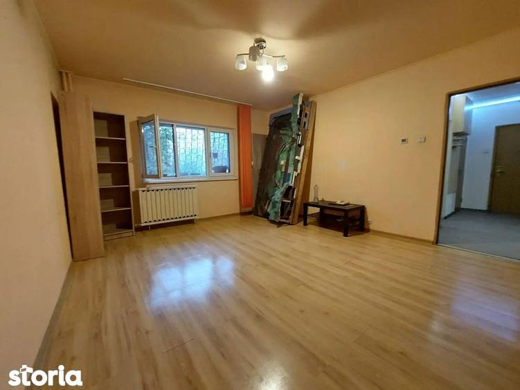 Apartament cu 3 camere decomandat, mobilat în 13 Septembrie