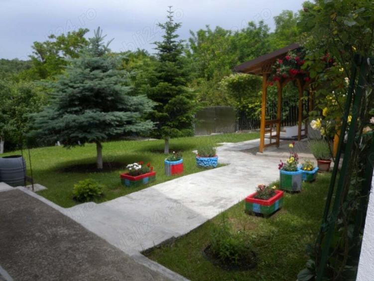 Casă cu 4 camere în Vălenii de Munte