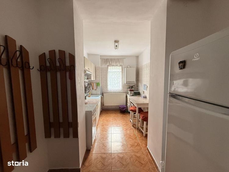 Apartament cu 2 camere semidecomandat în Central