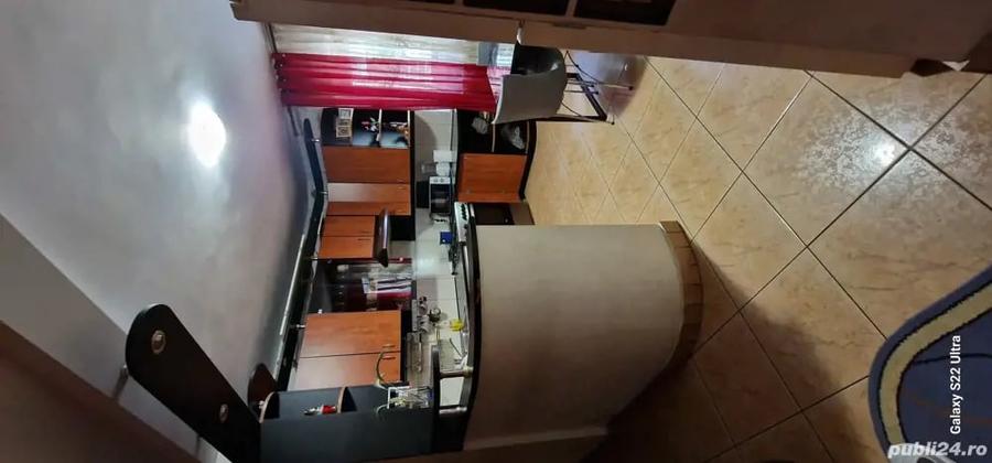 Apartament cu 4 camere decomandat în Rahova