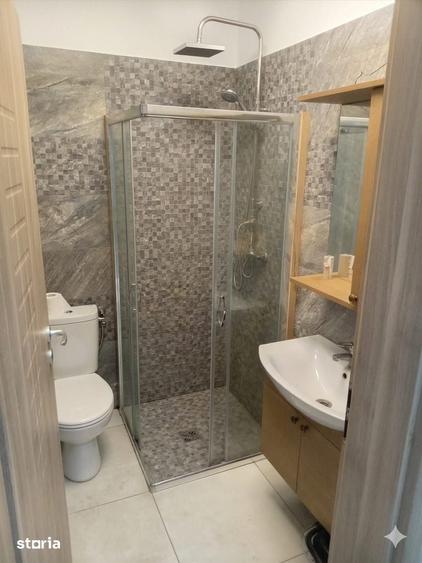 Spațiu comercial, de 330 mp, în Rogerius