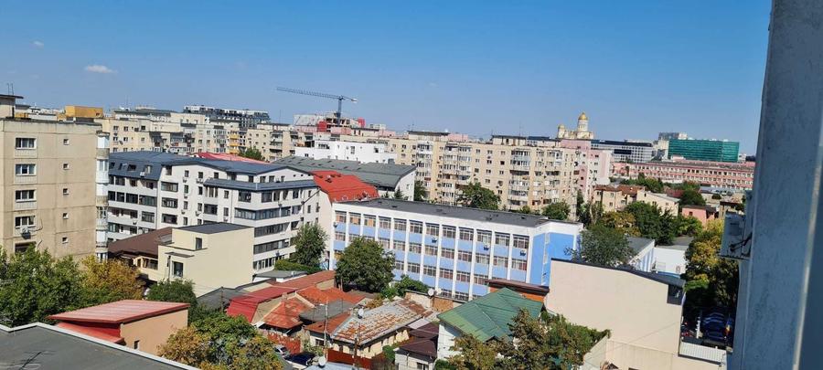 Garsonieră decomandată în Sebastian