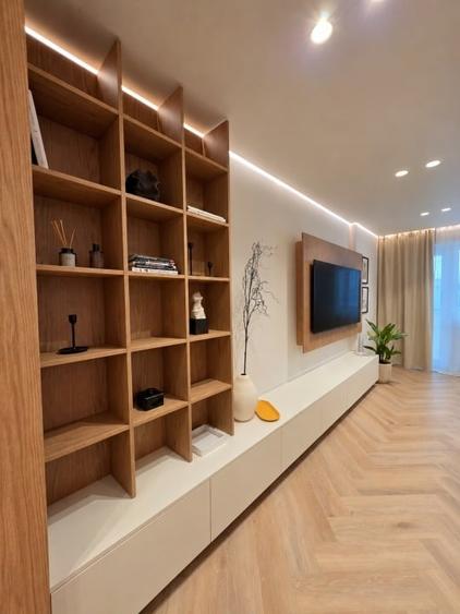 Apartament cu 3 camere decomandat, mobilat în 1 Mai