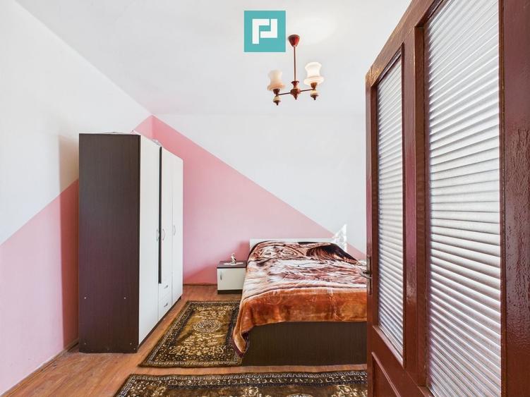 Casă individuală cu 2 camere cu Teren 4707 Mp în Hălmăgel