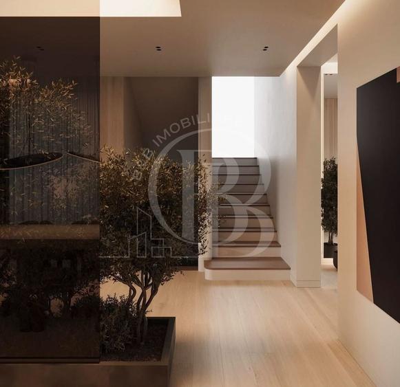 Apartament cu 4 camere decomandat în Titan