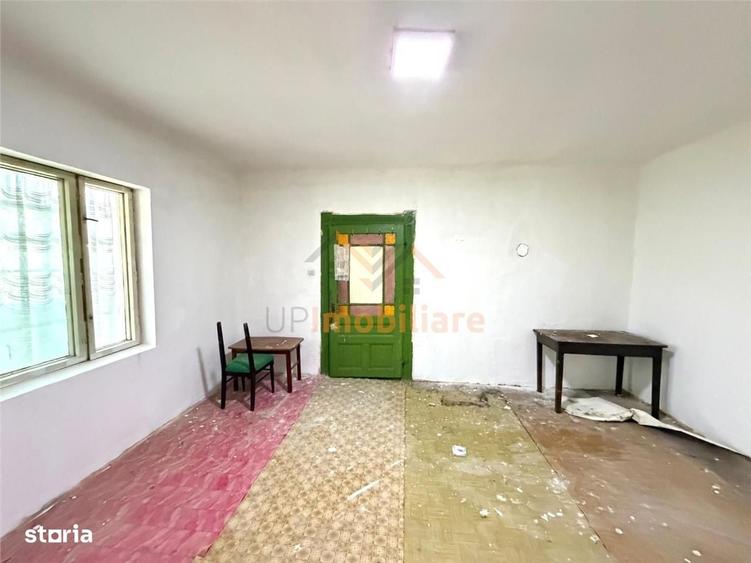 Casă cu 3 camere în Tărian