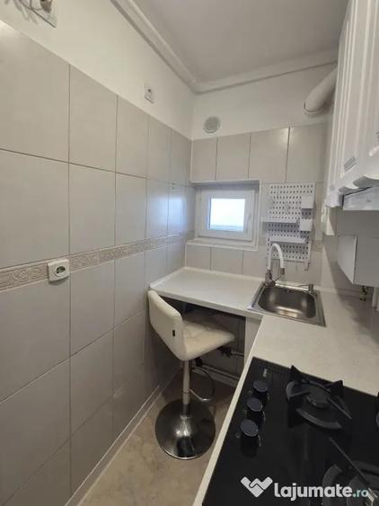 Apartament cu 2 camere decomandat în Gorjului
