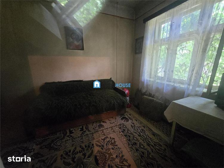Casă cu 3 camere cu Teren 1000 Mp în Șercaia