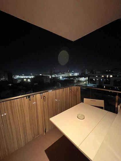 Apartament cu 2 camere decomandat în Theodor Pallady
