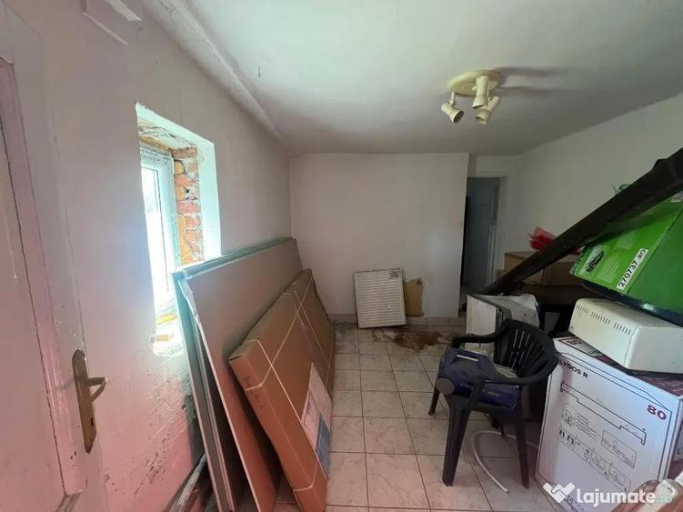 Casă cu 3 camere cu Teren 652 Mp în Pârneava