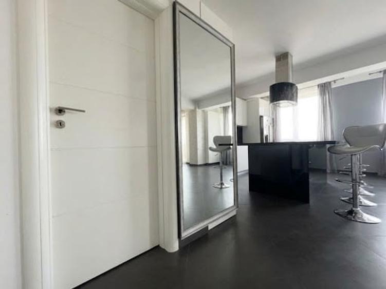 Apartament cu 3 camere în Lunca Cetățuii