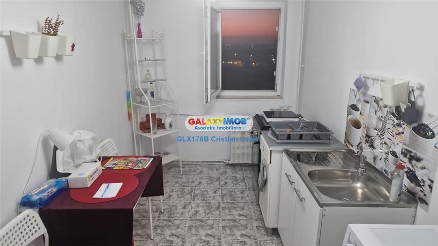 Garsonieră decomandată, mobilată în Crângași