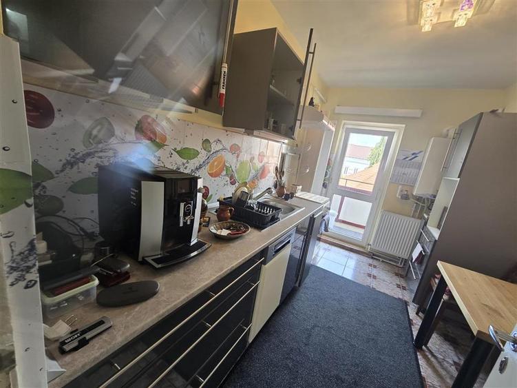 Apartament Spatios cu 3 camere - B-dul Unirii - 2