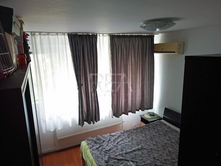 Apartament cu 2 camere decomandat în Drumul Taberei — fotografia 2